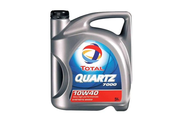 Масло моторное TOTAL Quartz 7000 10w40 5л. Масло моторное TOTAL Quartz 7000 10w40 5л.
